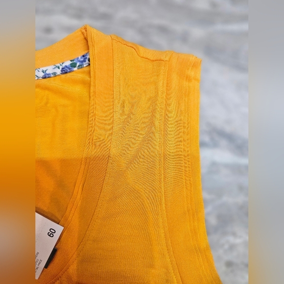 NWT Grace Elements Yellow Ruffle Tunic Top L Sleeveless Asymmetrical Hem - Picture 5 of 9